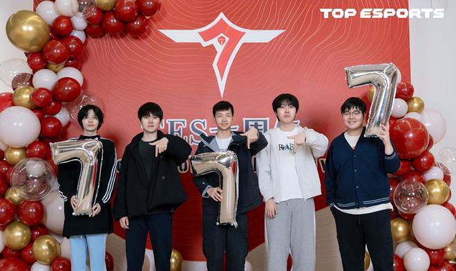iG三叉戟再次同台竞技！iG对阵TES德杯决赛提前上演？(图4)