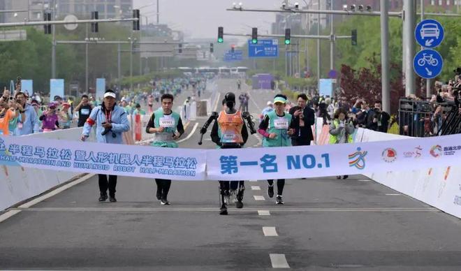 当赛事密度超越人类生理极限竞技的荣耀不该以血肉为燃料(图2)