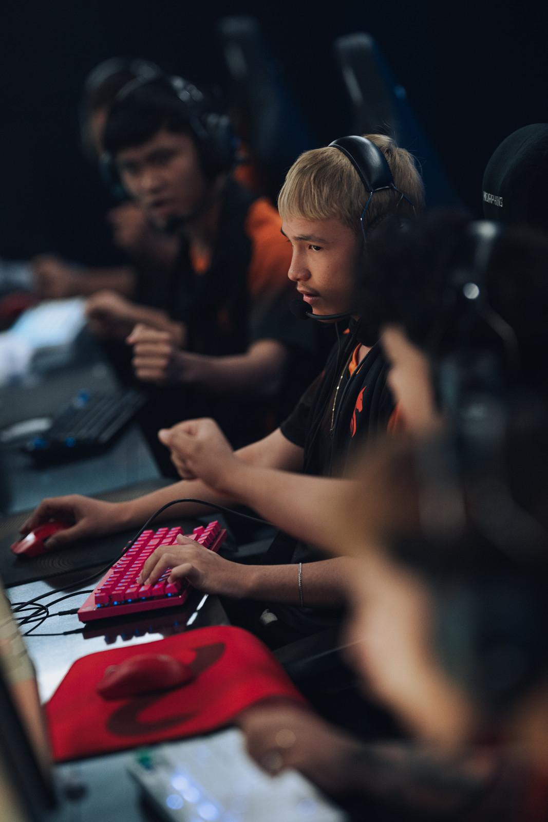 深度观察资本入局重塑《穿越火线》全球电竞新格局(图2)