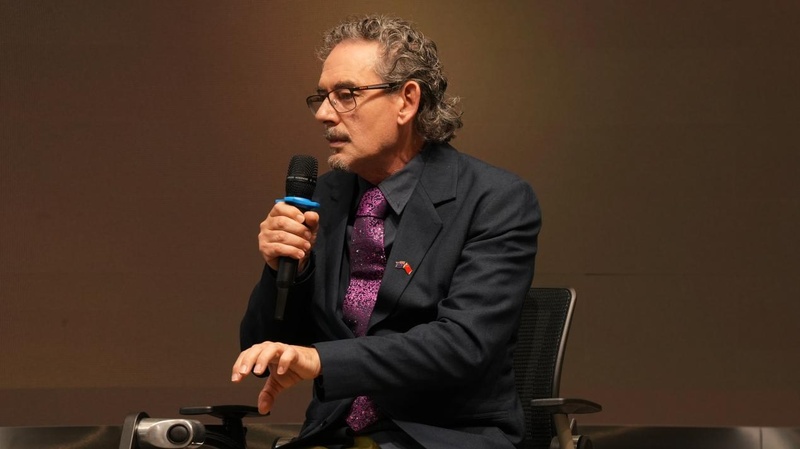 又一经典网剧IP“画皮”落地成都高新区“一杯咖啡的距离”更具“国际范”(图1)