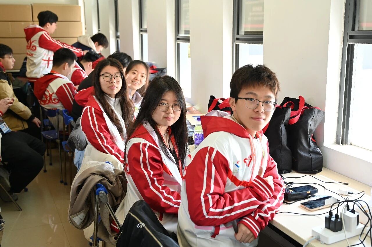 同济53名“小青凝”志愿者为2026F1上海站保驾护航(图3)